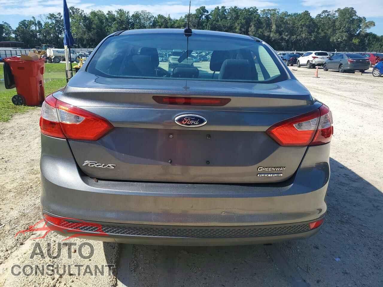 FORD FOCUS 2013 - 1FADP3E26DL149466