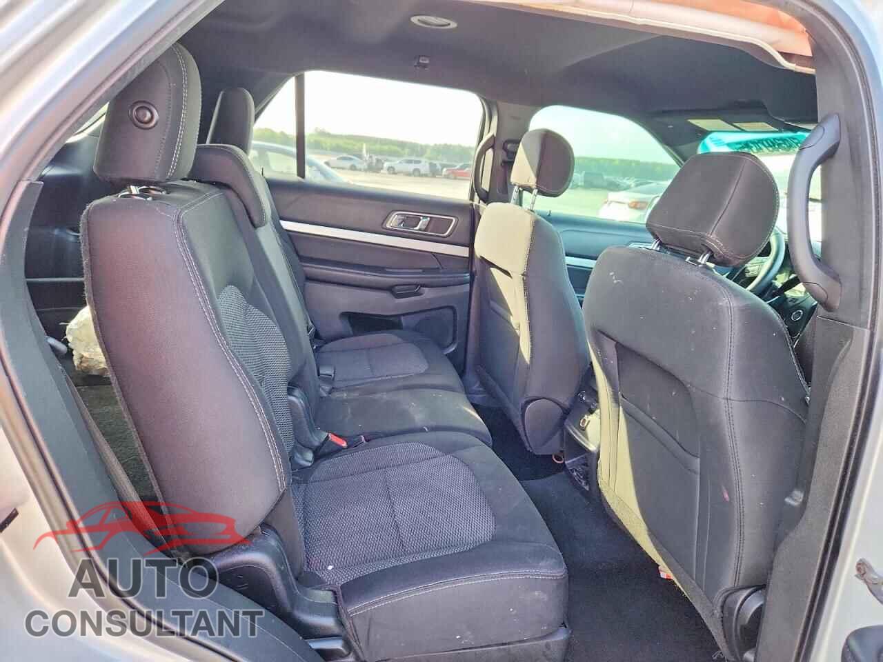 FORD EXPLORER 2017 - 1FM5K8D88HGA46110