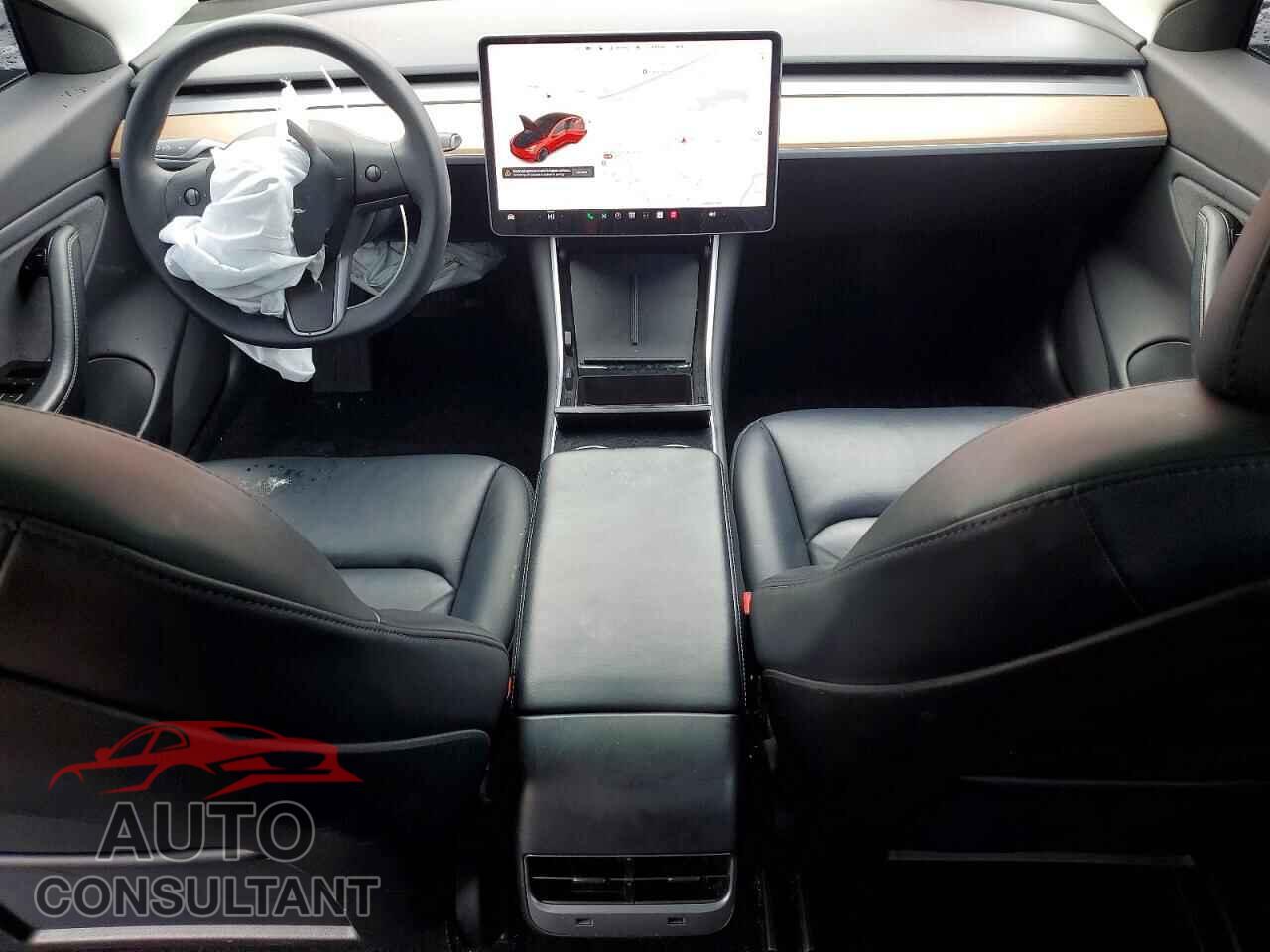 TESLA MODEL 3 2019 - 5YJ3E1EB6KF389794