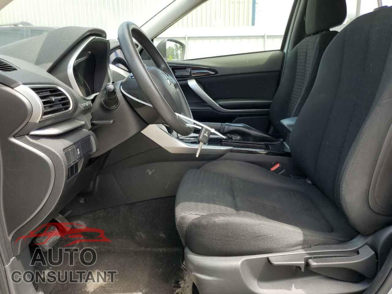 MITSUBISHI ECLIPSE 2018 - JA4AS3AA6JZ067913