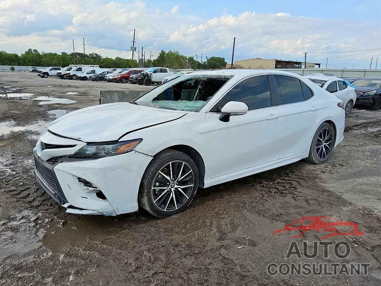 TOYOTA CAMRY 2024 - 4T1G11AK4RU219451