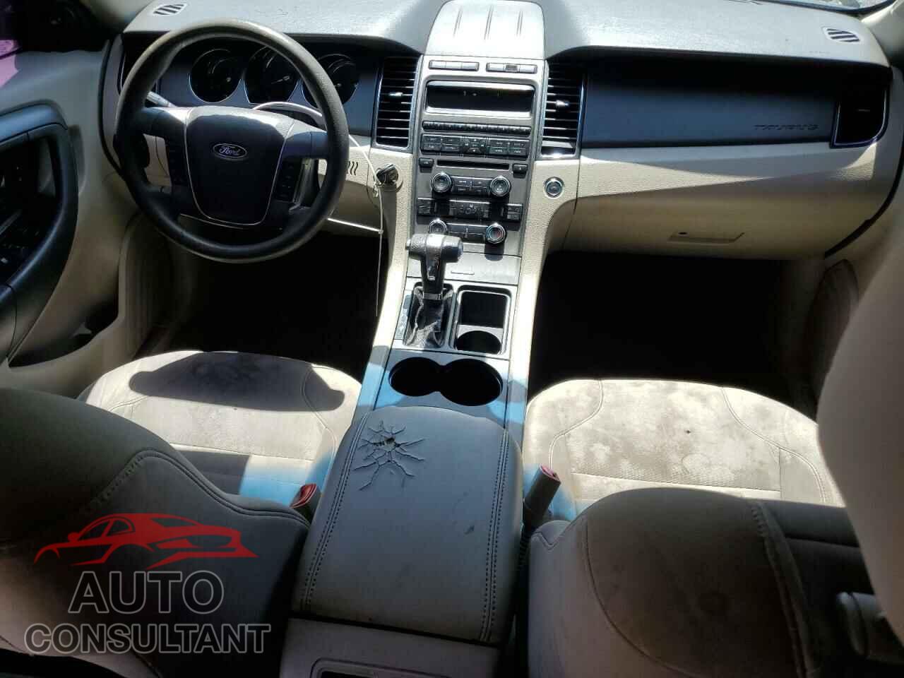 FORD TAURUS 2011 - 1FAHP2DW8BG157624