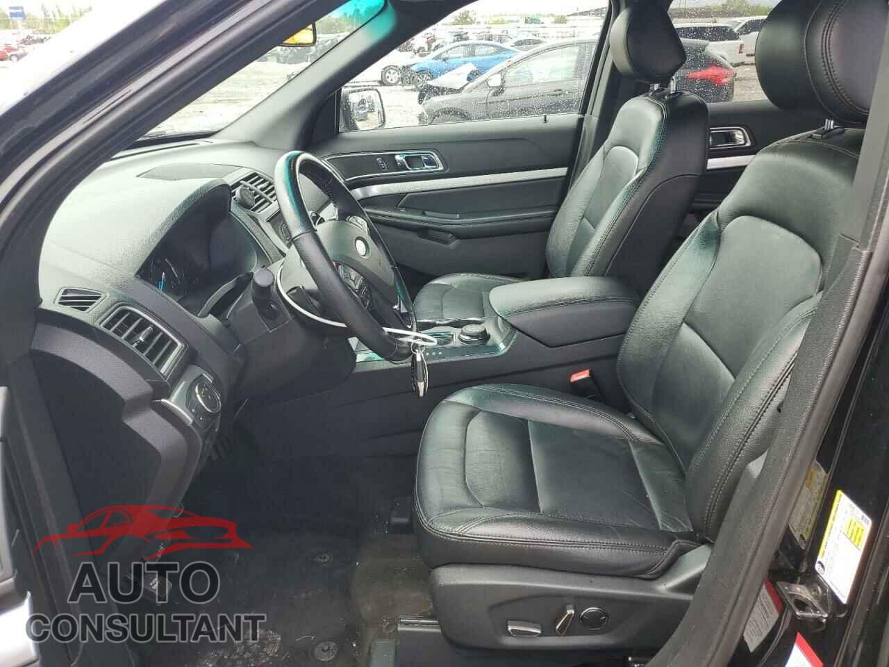 FORD EXPLORER 2017 - 1FM5K8DH0HGA53553