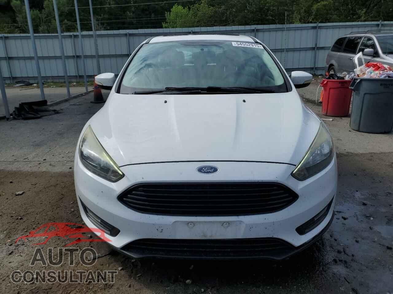 FORD FOCUS 2016 - 1FADP3KE0GL223970