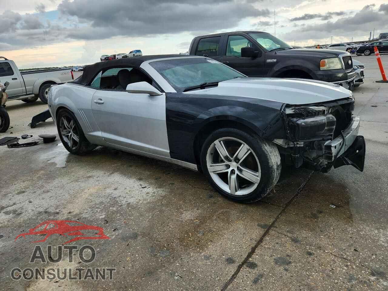 CHEVROLET CAMARO 2012 - 2G1FB3D38C9102398