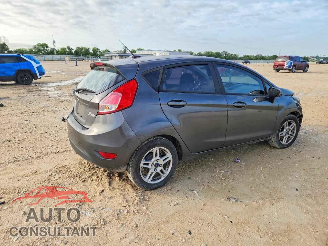 FORD FIESTA 2017 - 3FADP4EJ4HM171662