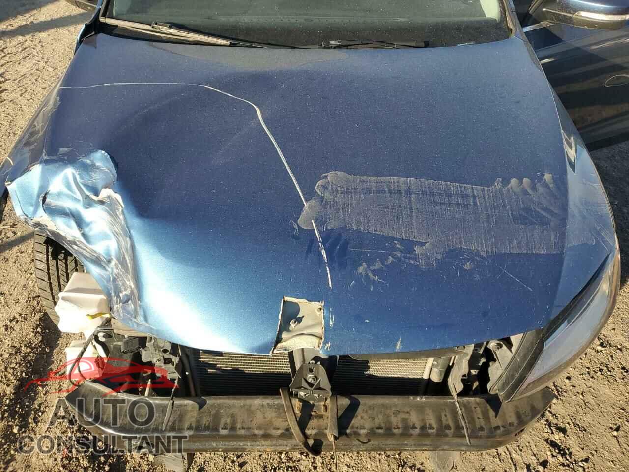 VOLKSWAGEN JETTA 2017 - 3VWDB7AJ7HM227350