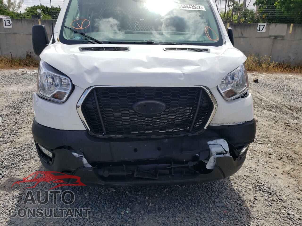 FORD TRANSIT 2022 - 1FTBR1Y8XNKA39334