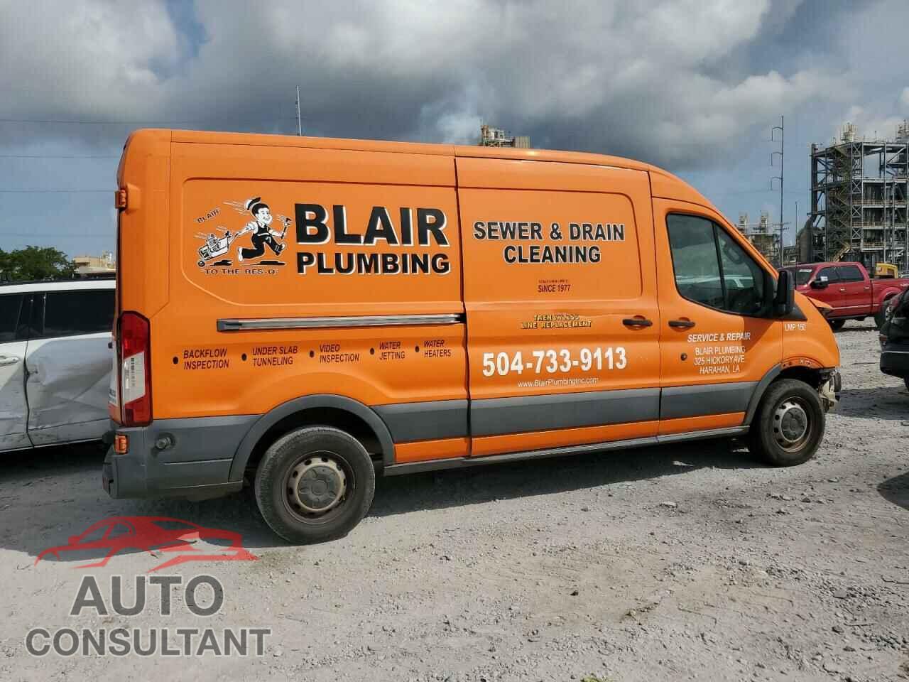 FORD TRANSIT 2015 - 1FTNR2CM3FKA93261