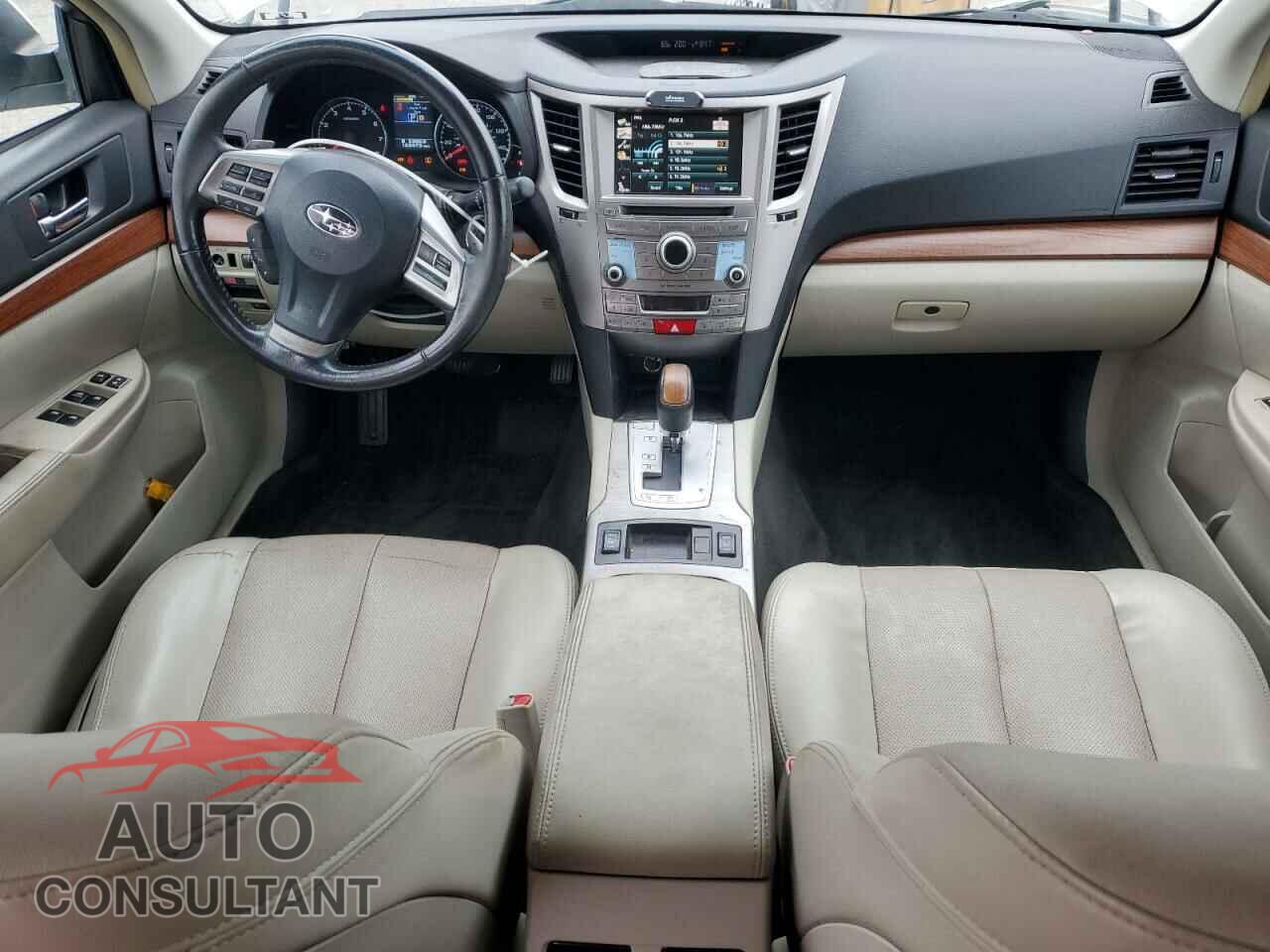 SUBARU OUTBACK 2013 - 4S4BRBLC7D3308119