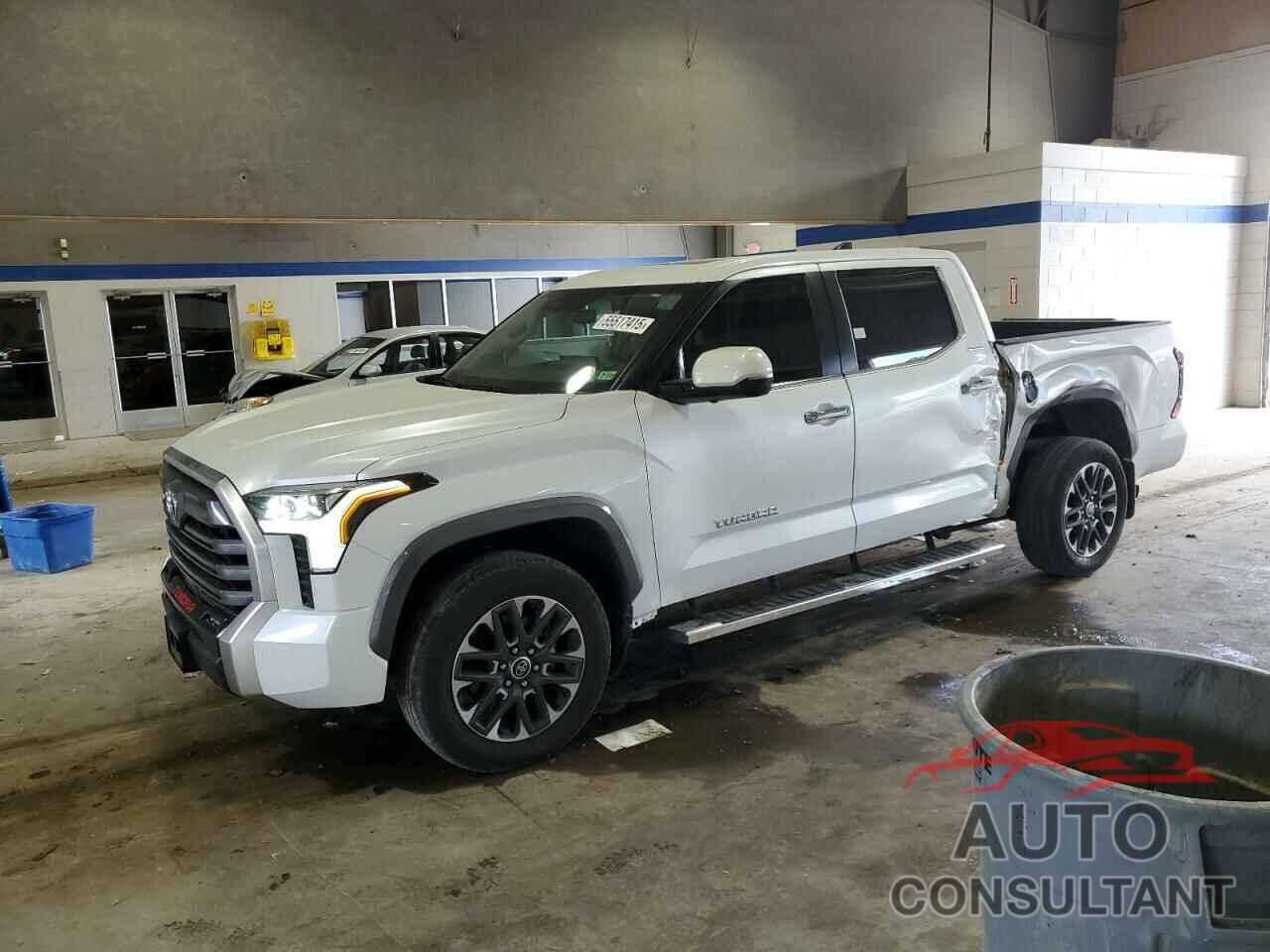 TOYOTA TUNDRA 2024 - 5TFJA5DB3RX212597