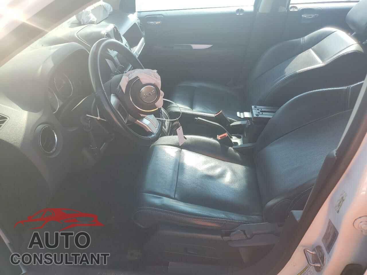 JEEP COMPASS 2017 - 1C4NJDEB3HD126894