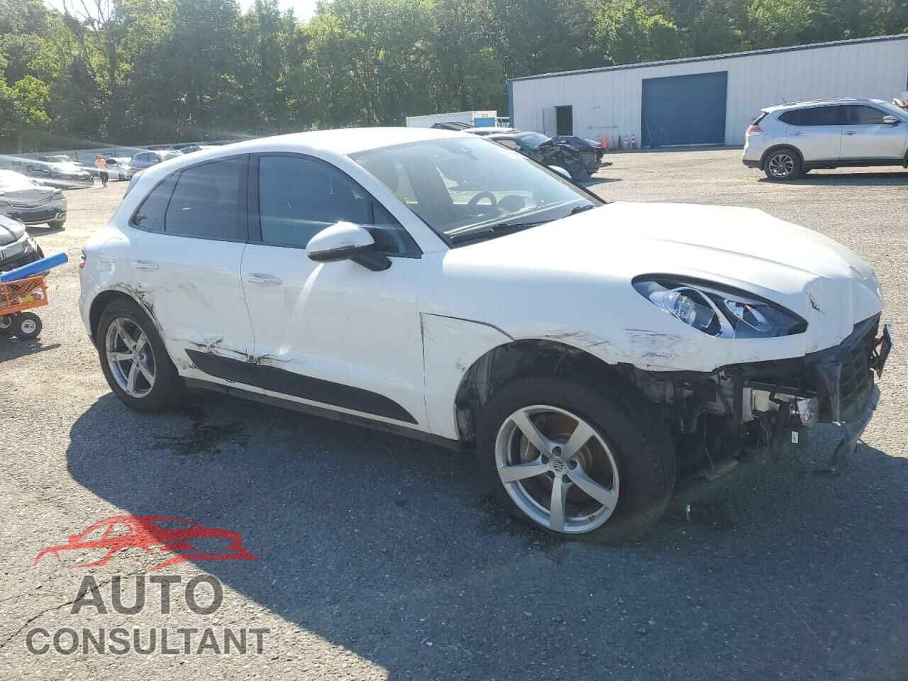 PORSCHE MACAN 2018 - WP1AA2A54JLB23581