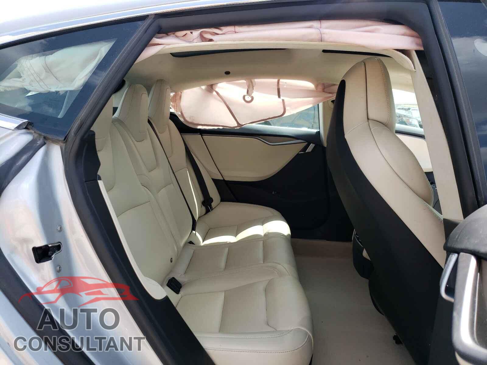 TESLA MODEL S 2018 - 5YJSA1E21JF293402
