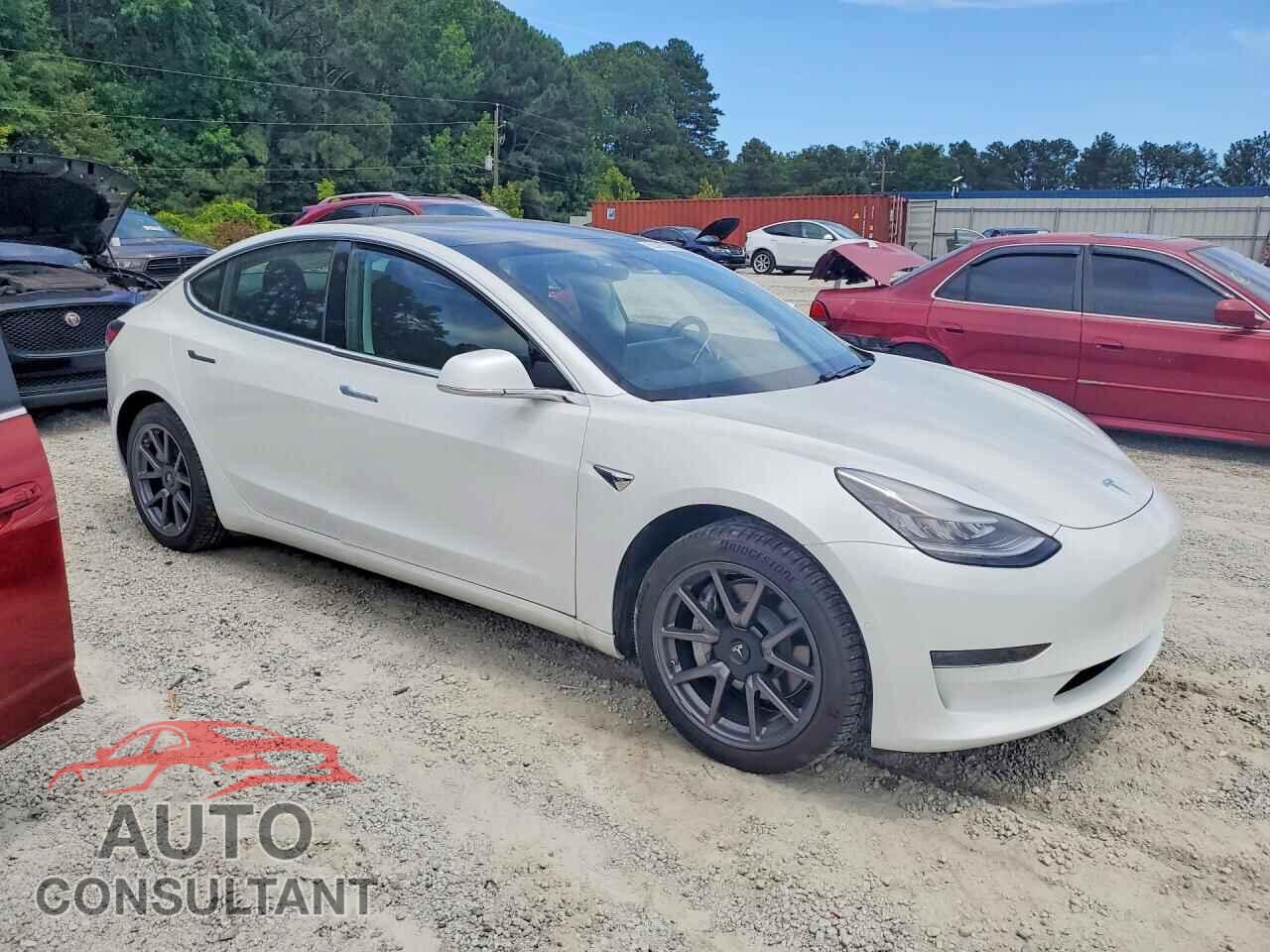 TESLA MODEL 3 2020 - 5YJ3E1EA6LF745220