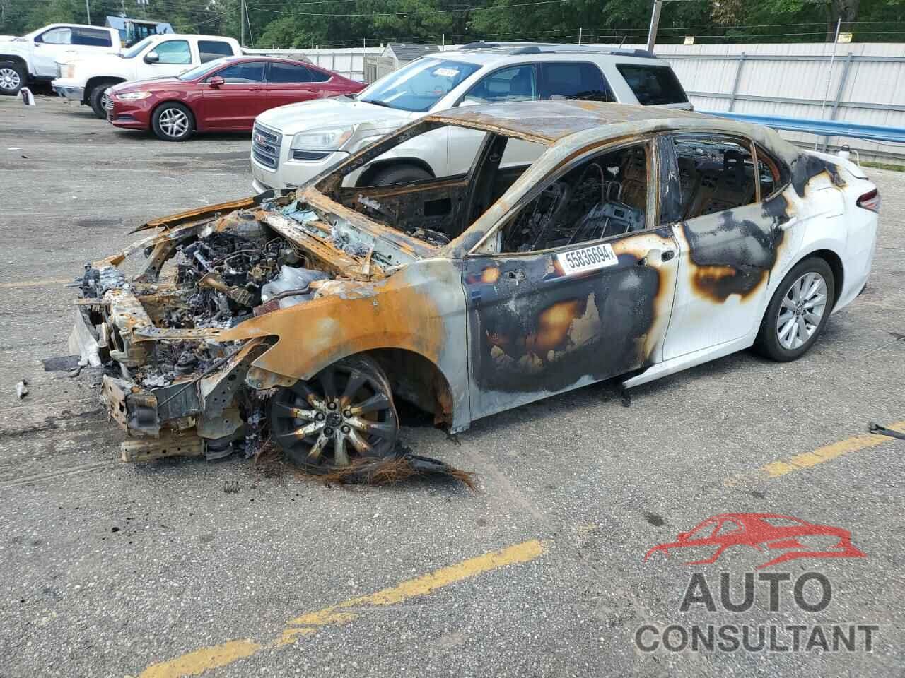TOYOTA CAMRY 2020 - 4T1C11AK6LU348815
