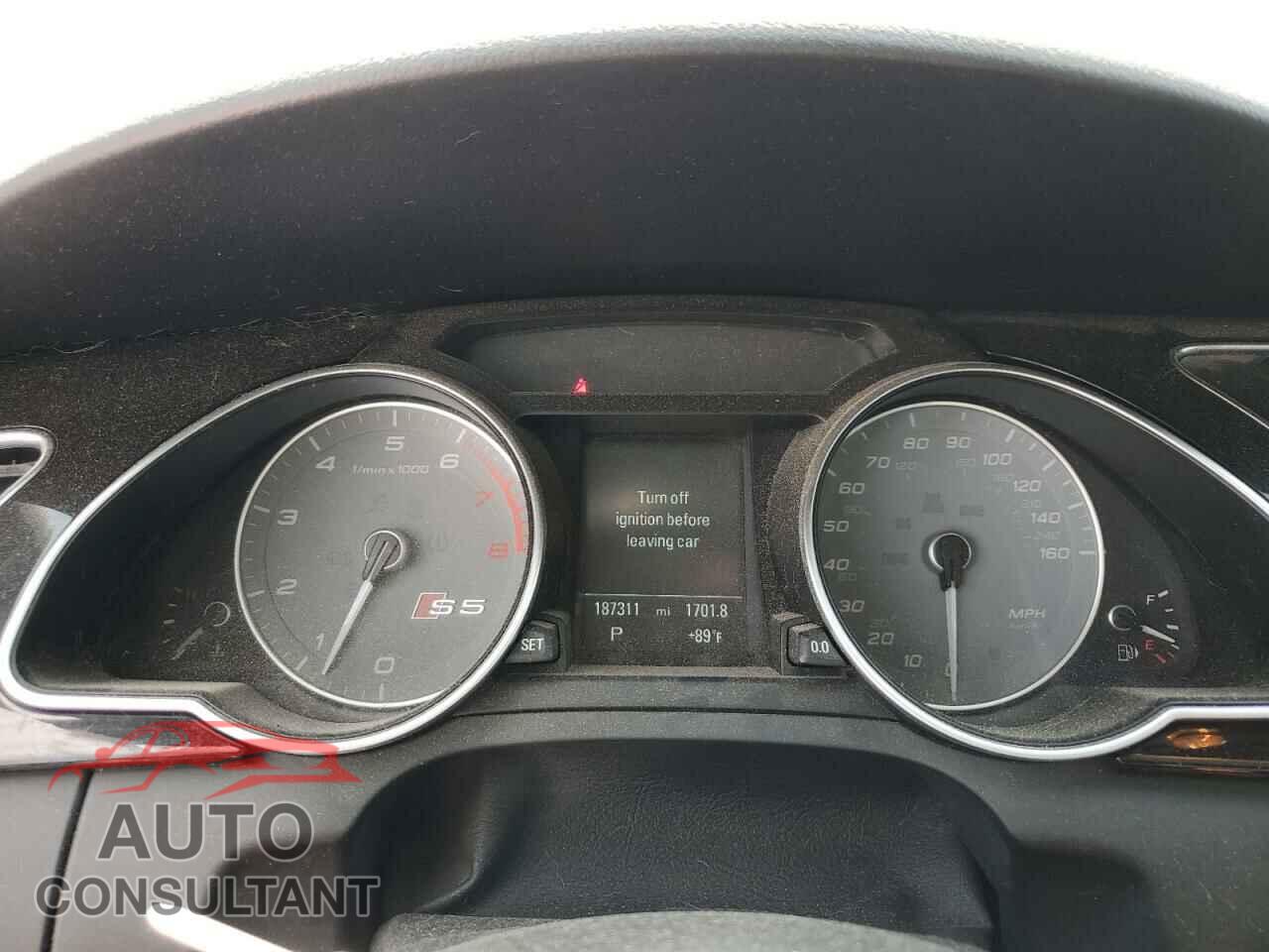 AUDI S5/RS5 2014 - WAUCGAFR3EA066769