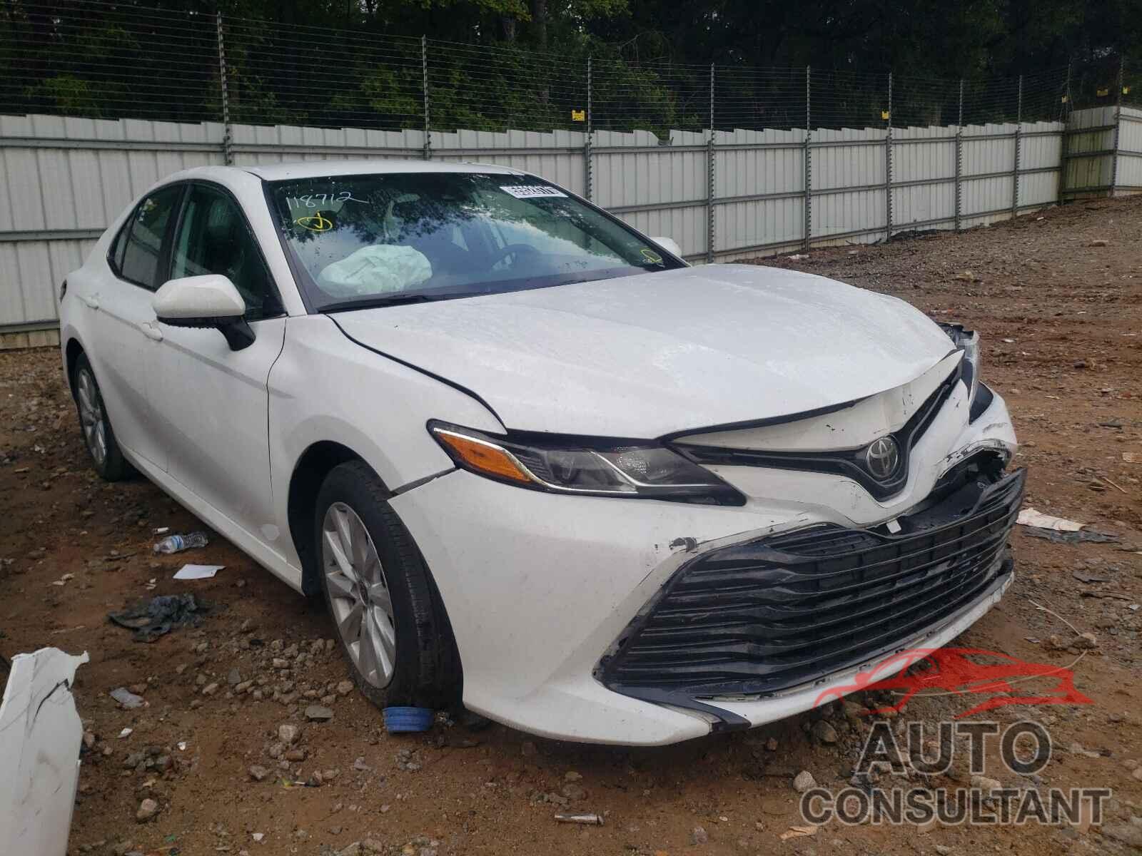 TOYOTA CAMRY 2020 - 4T1C11AKXLU945515