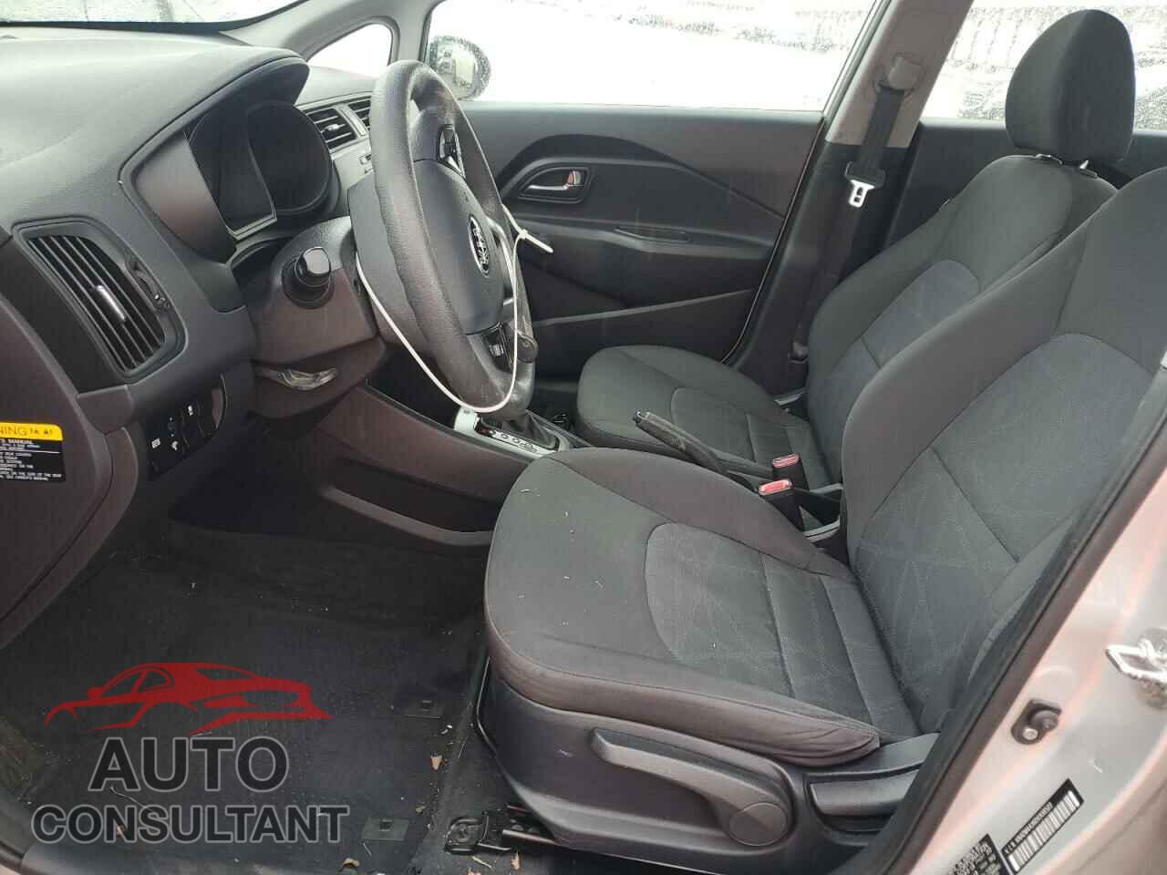 KIA RIO 2013 - KNADM4A36D6308523
