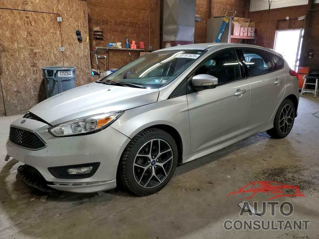 FORD FOCUS 2018 - 1FADP3K28JL305197