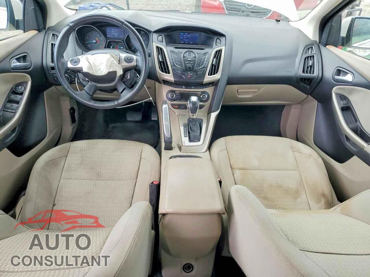 FORD FOCUS 2012 - 1FAHP3H24CL304916