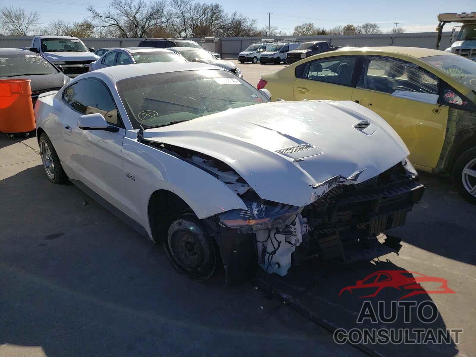 FORD MUSTANG 2018 - 1FA6P8CF7J5156955