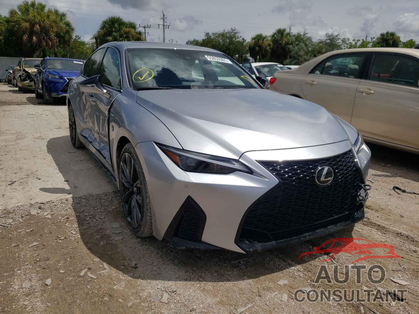 LEXUS IS 2021 - JTHGZ1B20M5044709