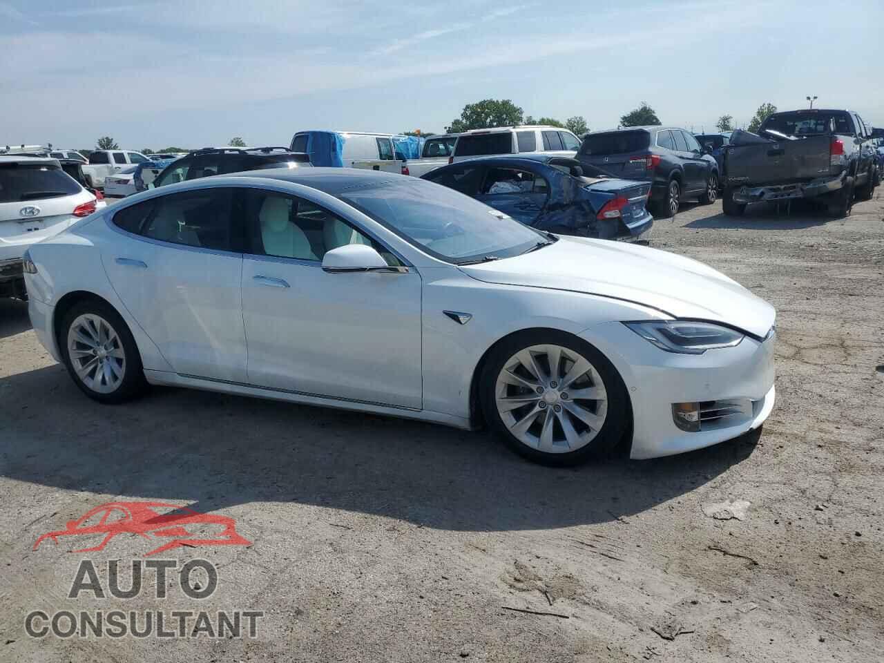 TESLA MODEL S 2020 - 5YJSA1E24LF364014