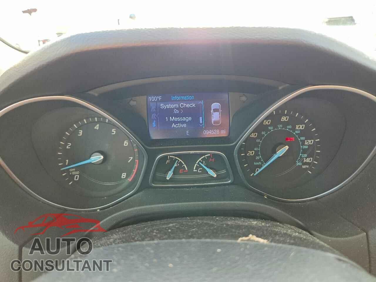 FORD FOCUS 2014 - 1FADP3K2XEL167619