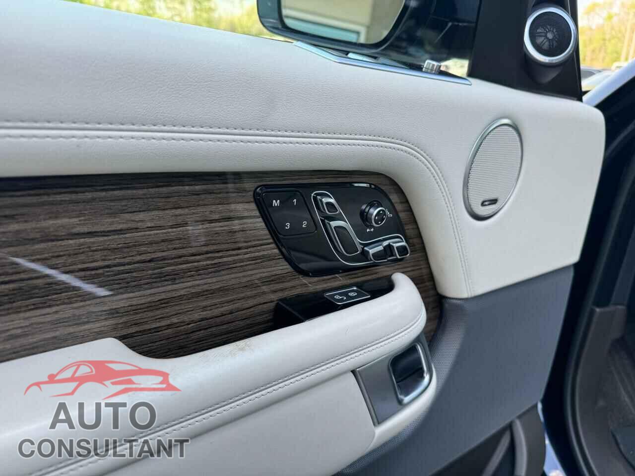 LAND ROVER RANGEROVER 2020 - SALGS2SE6LA402965