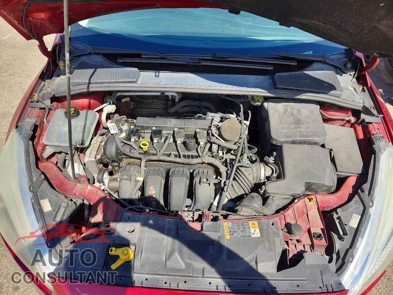 FORD FOCUS 2015 - 1FADP3F21FL333862