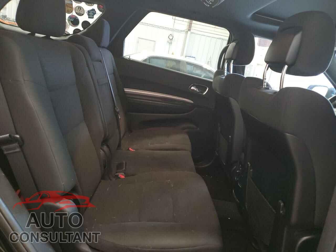 DODGE DURANGO 2018 - 1C4RDJAG2JC497498