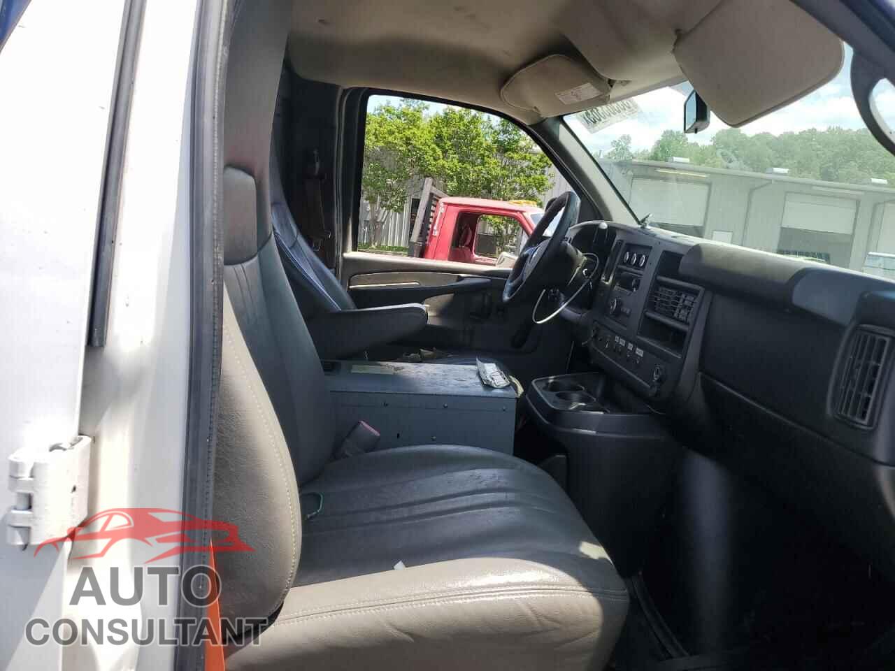 CHEVROLET EXPRESS 2013 - 1GCWGFCA6D1903136