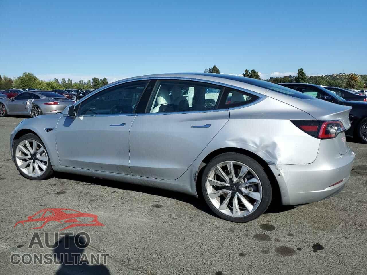 TESLA MODEL 3 2018 - 5YJ3E1EB3JF111918