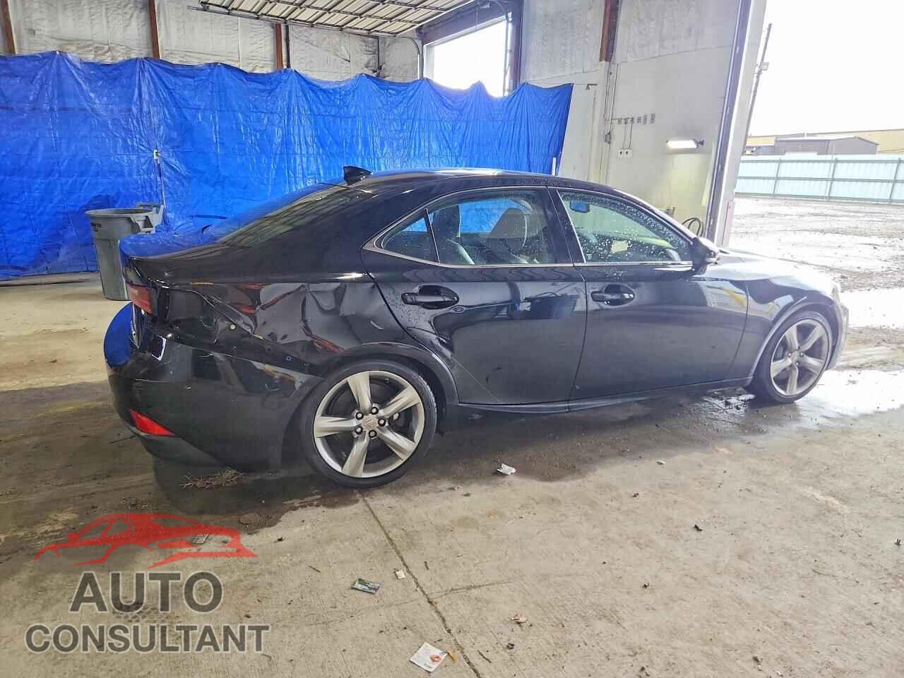 LEXUS IS 2014 - JTHCE1D24E5001175