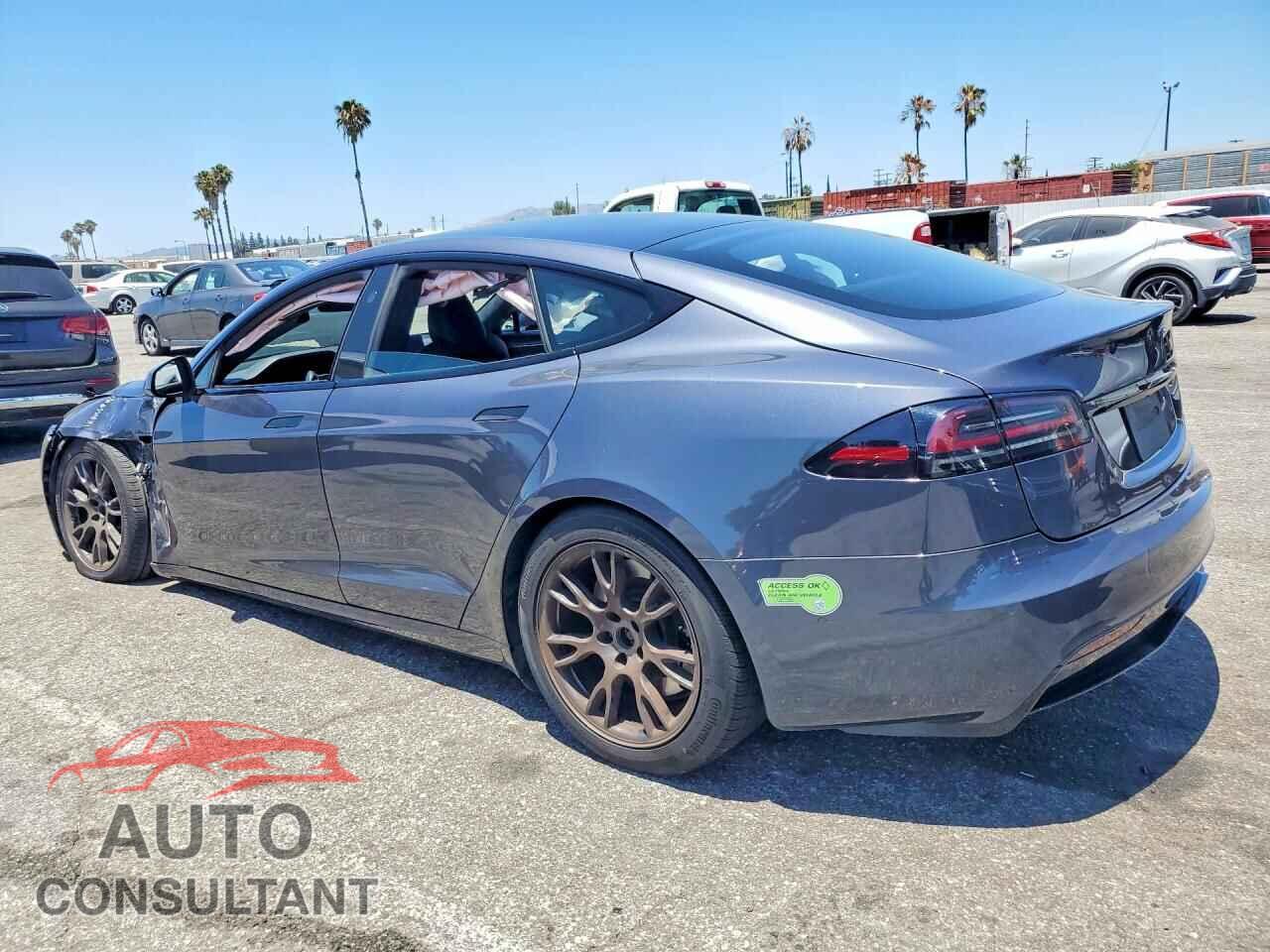 TESLA MODEL S 2023 - 5YJSA1E53PF500181