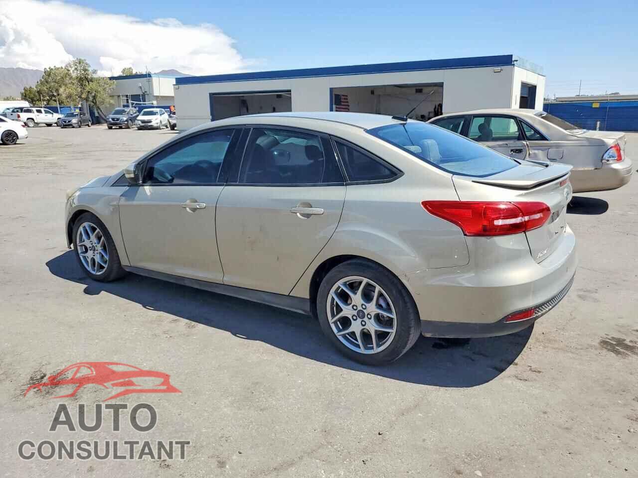 FORD FOCUS 2015 - 1FADP3F26FL314188