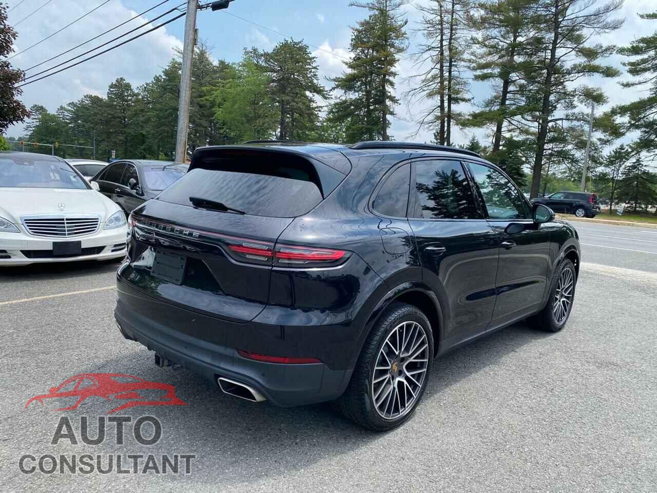 PORSCHE CAYENNE 2019 - WP1AA2AY8KDA04163