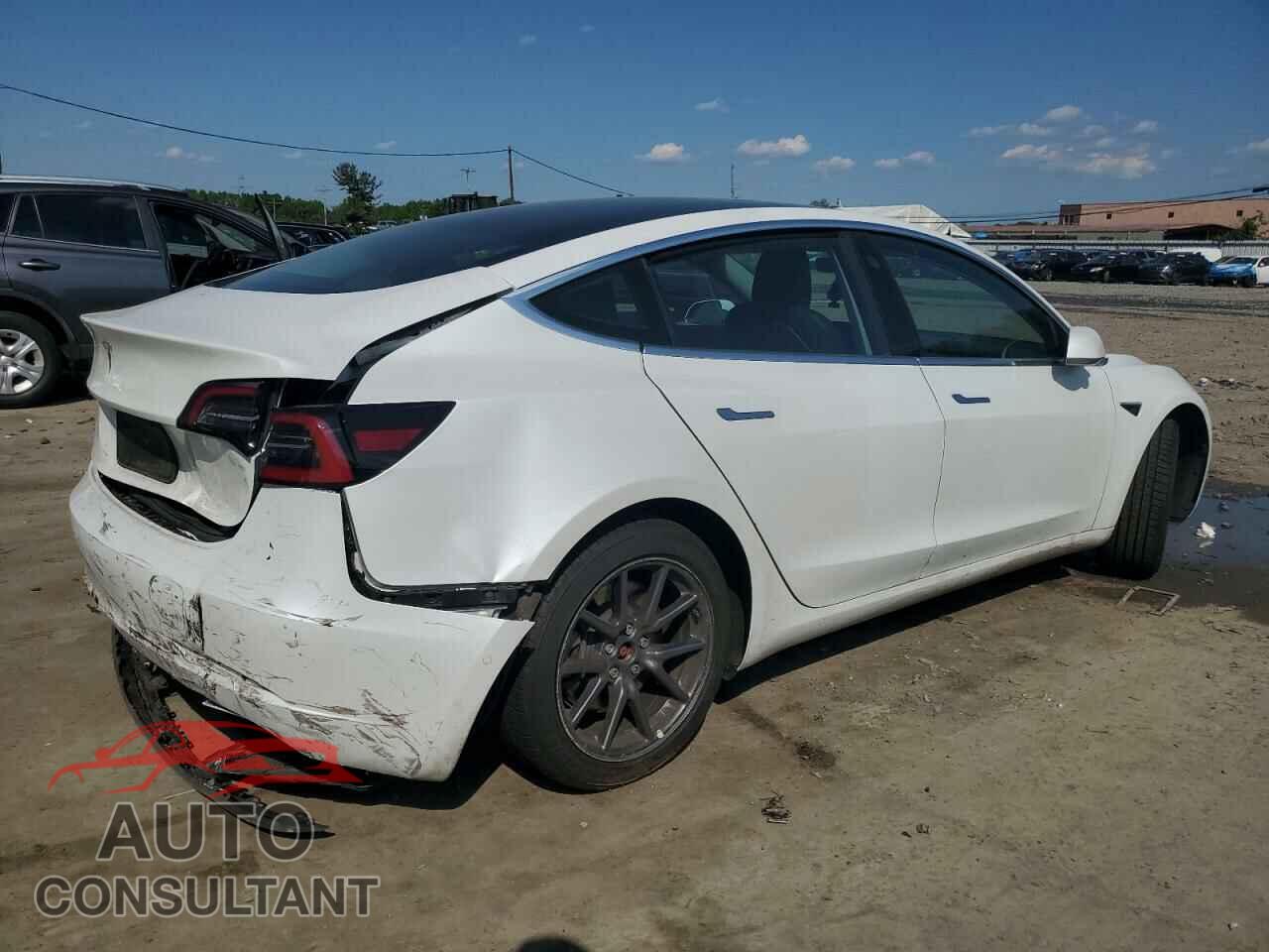 TESLA MODEL 3 2019 - 5YJ3E1EA4KF436571