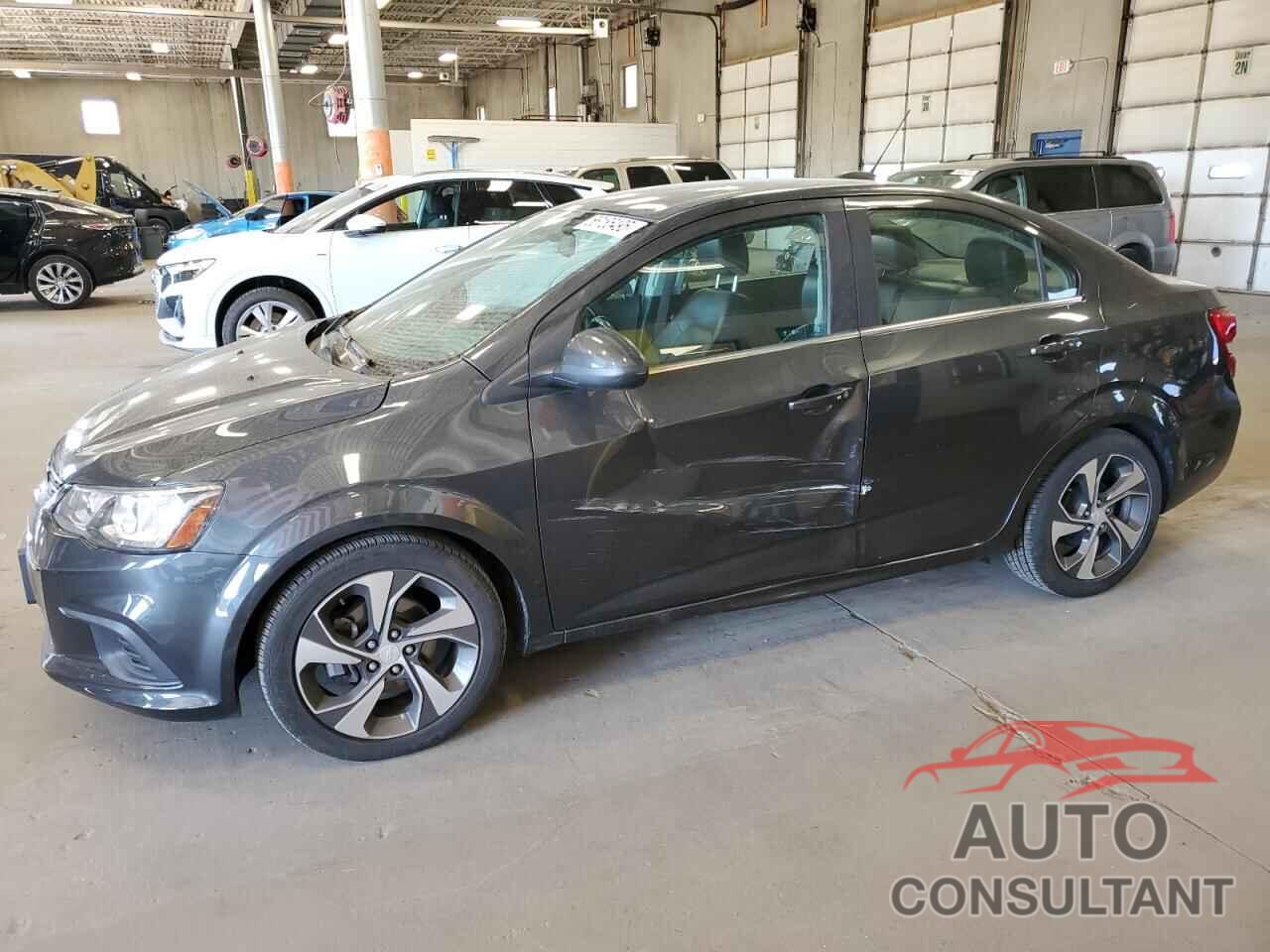 CHEVROLET SONIC 2018 - 1G1JF5SBXJ4104092