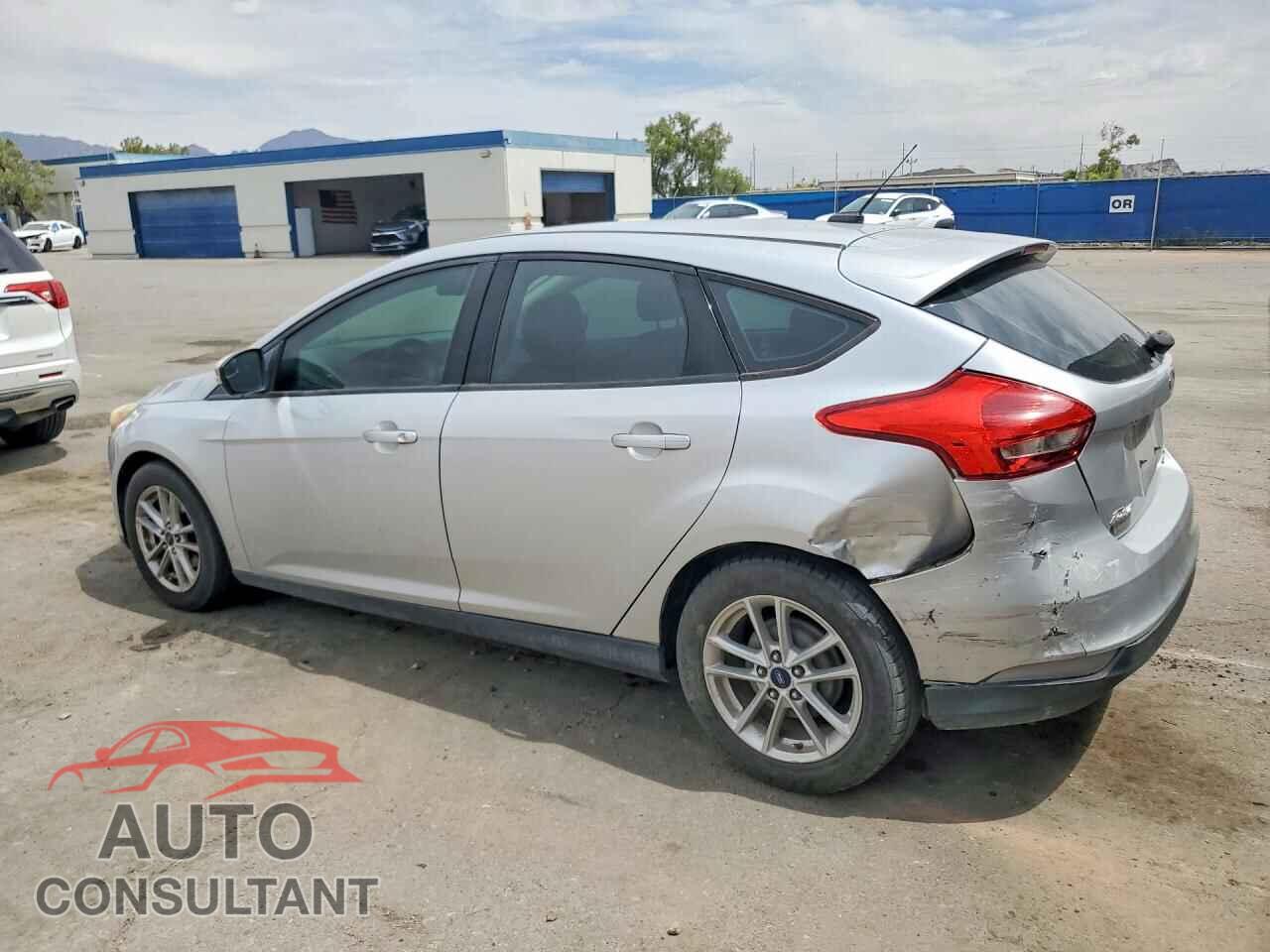 FORD FOCUS 2016 - 1FADP3K27GL328933