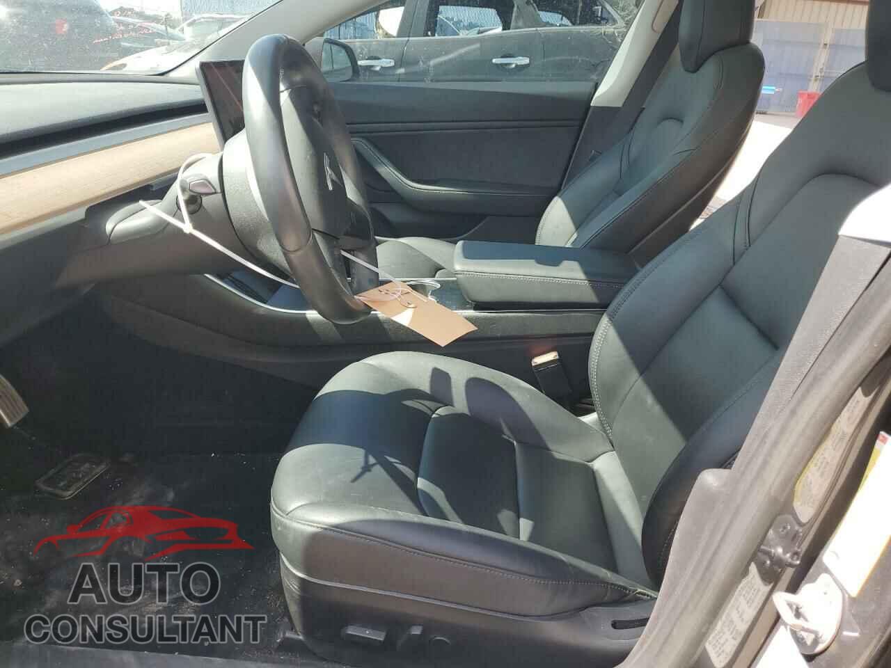 TESLA MODEL 3 2018 - 5YJ3E1EB1JF119452
