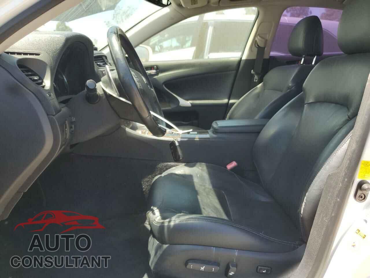 LEXUS IS 2012 - JTHBF5C24C5176279