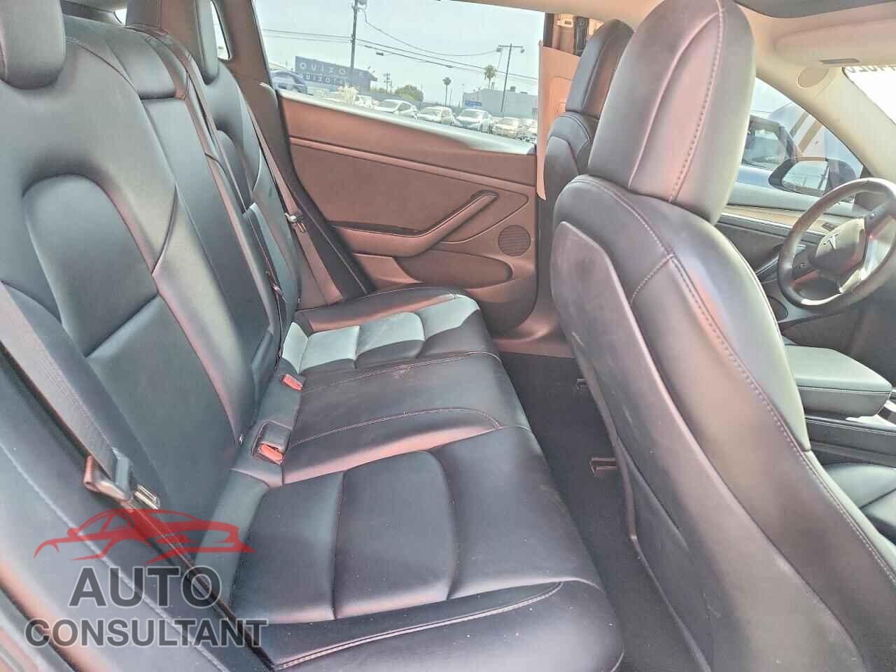 TESLA MODEL 3 2022 - 5YJ3E1EB7NF185073