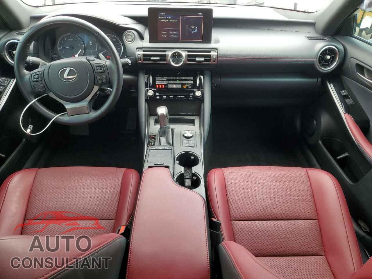 LEXUS IS 2021 - JTHAA1D28M5112488