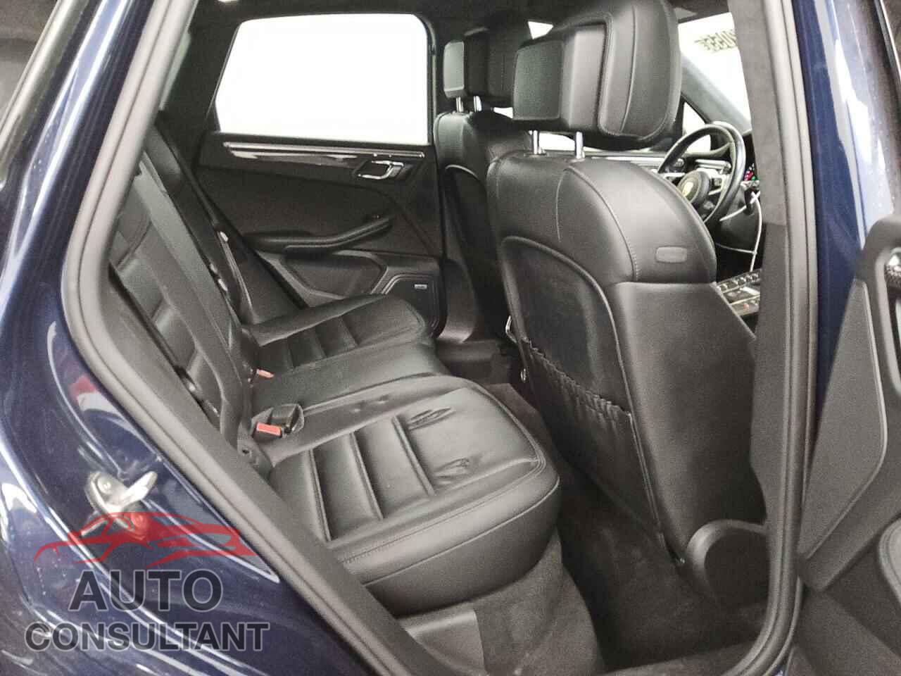 PORSCHE MACAN 2017 - WP1AF2A52HLB61998