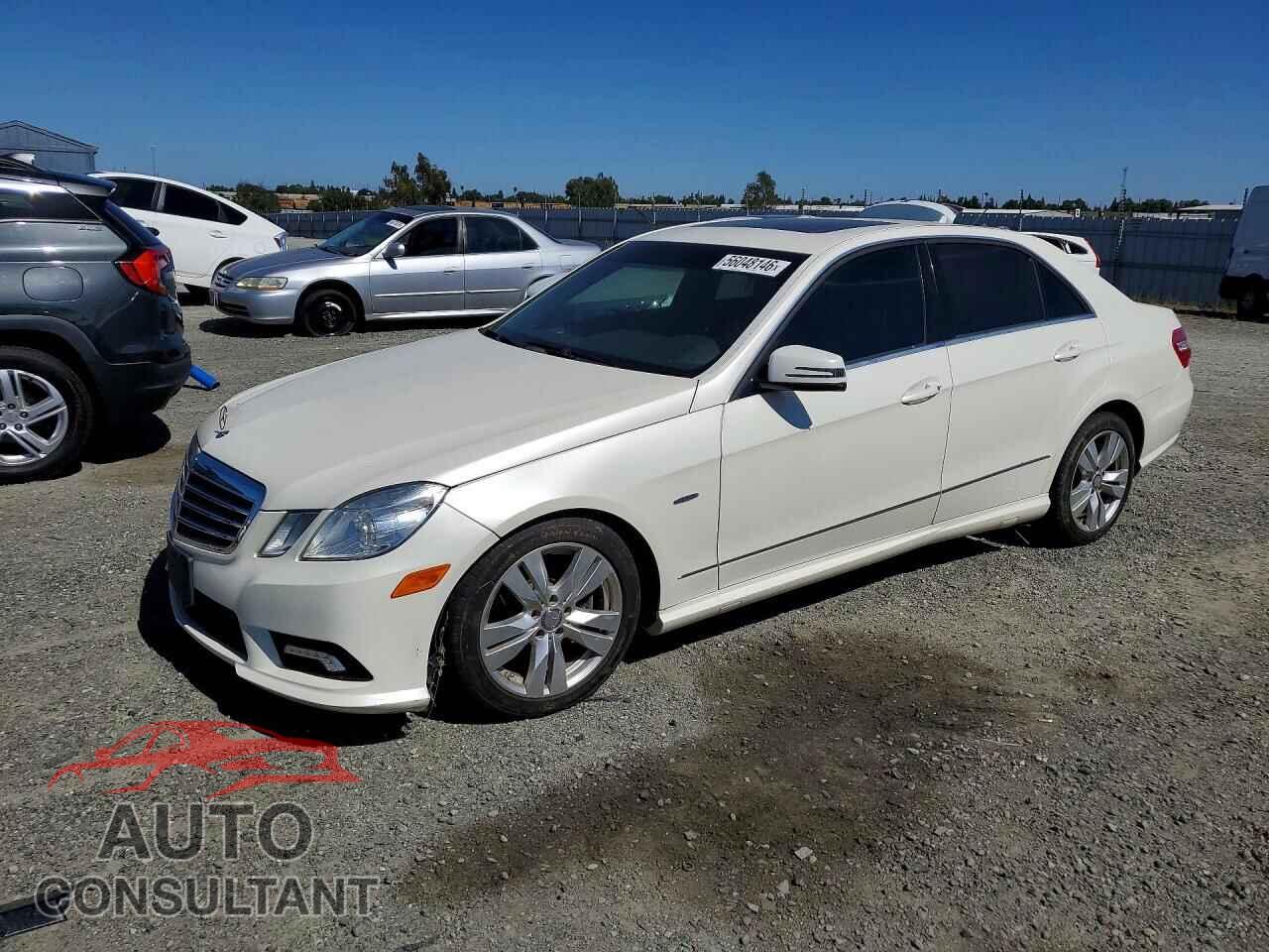 MERCEDES-BENZ E-CLASS 2011 - WDDHF2EB9BA372852