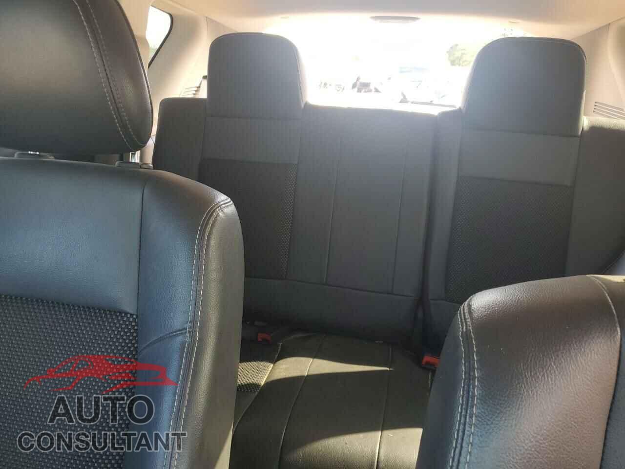 JEEP COMPASS 2015 - 1C4NJCEB1FD120938