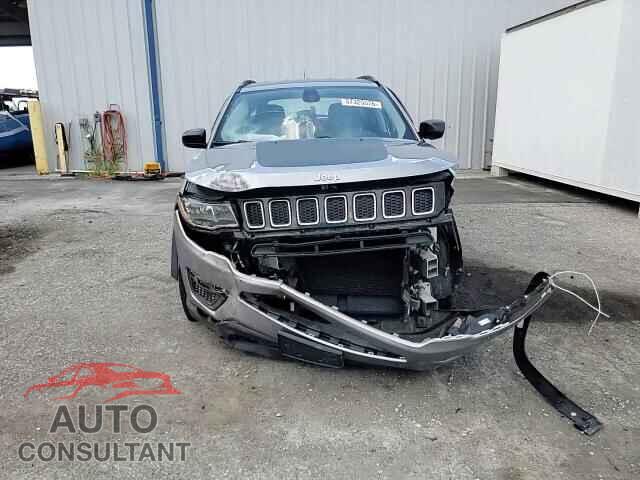 JEEP COMPASS 2017 - 3C4NJCAB5HT669111