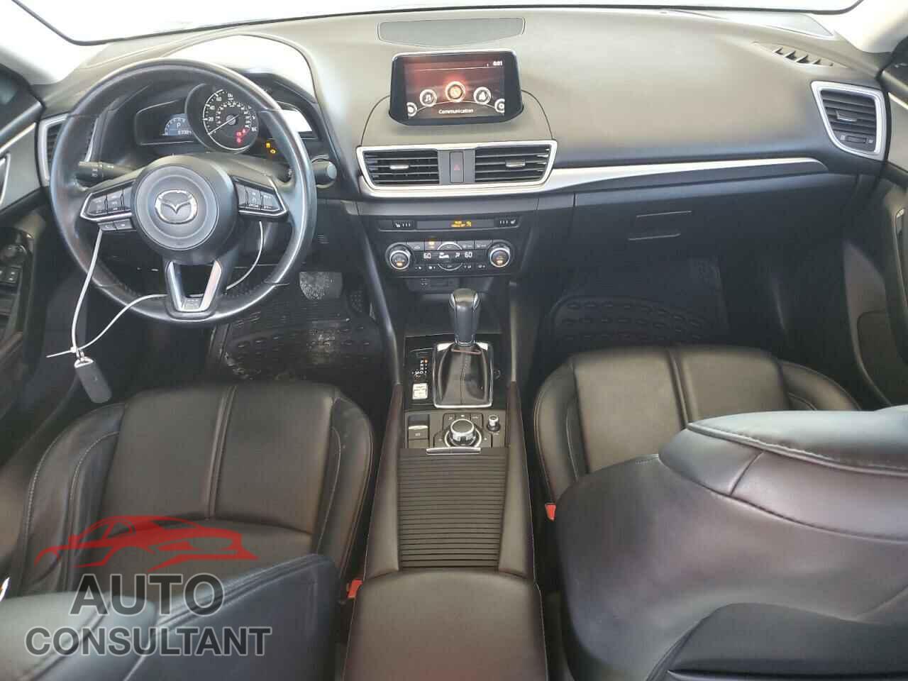 MAZDA 3 2017 - 3MZBN1V78HM144343
